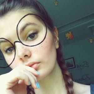 Meet your Posher, Mallory